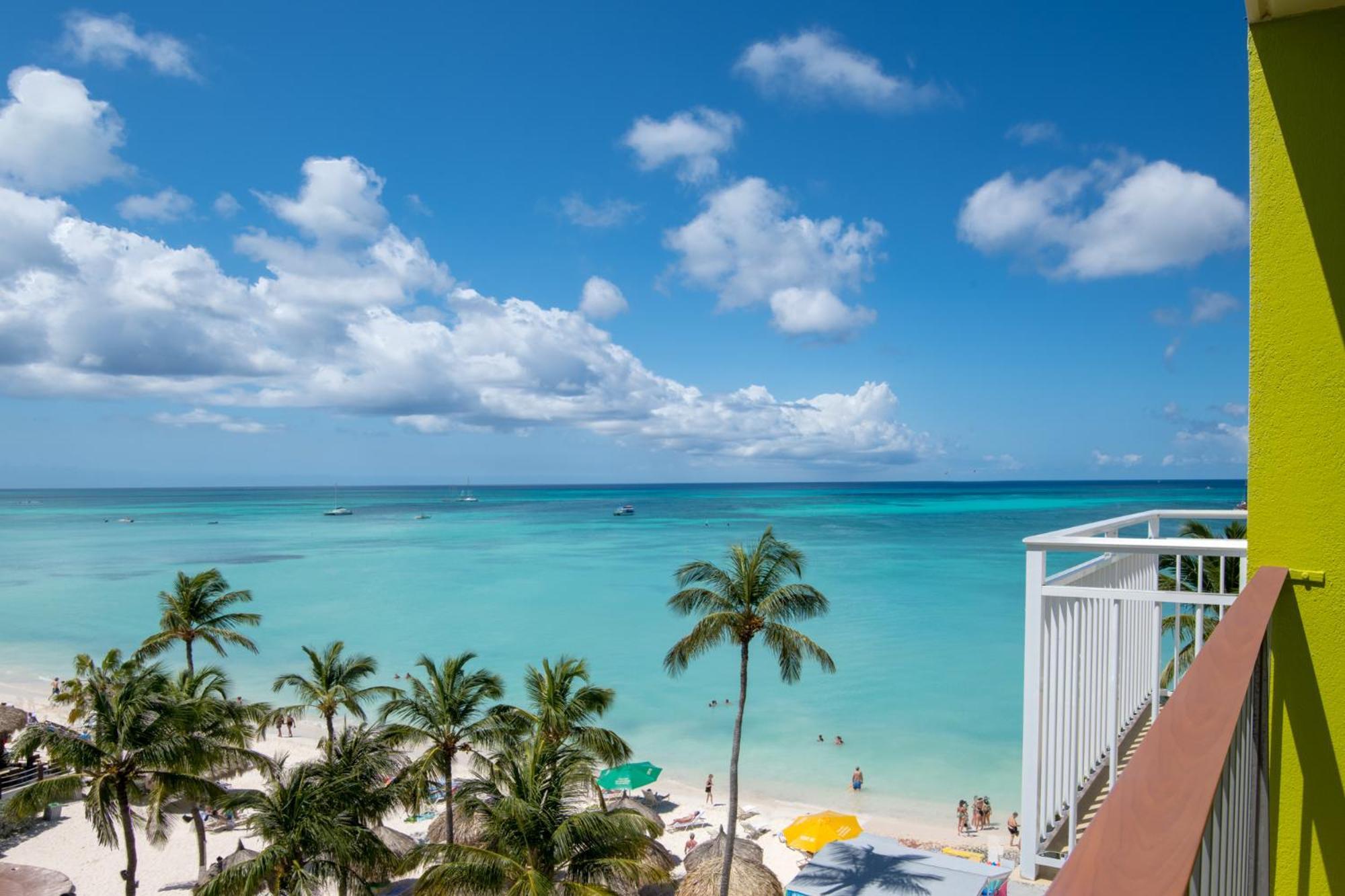 All Inclusive Holiday Inn Resort Aruba - Beach Resort & Casino By Ihg Палм Бич Экстерьер фото